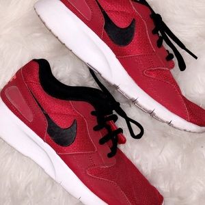 Nike women shoes